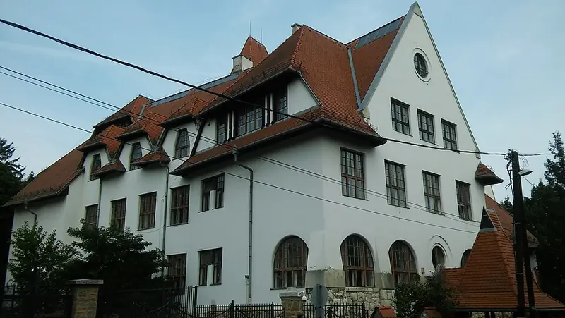 Áldás Utcai Általános Iskola épülete