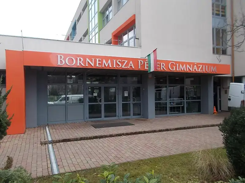 Bornemisza Péter Gimnázium, Általános Iskola, Alapfokú Művészeti Iskola, Óvoda-Bölcsőde és Sportiskola épülete