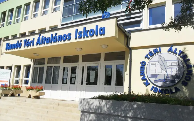 Kandó Téri Általános Iskola épülete