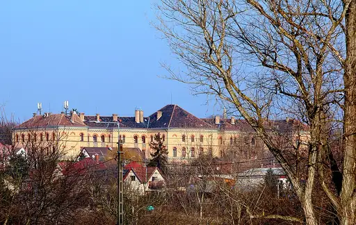 Budapest XVI. Kerületi Szerb Antal Gimnázium épülete
