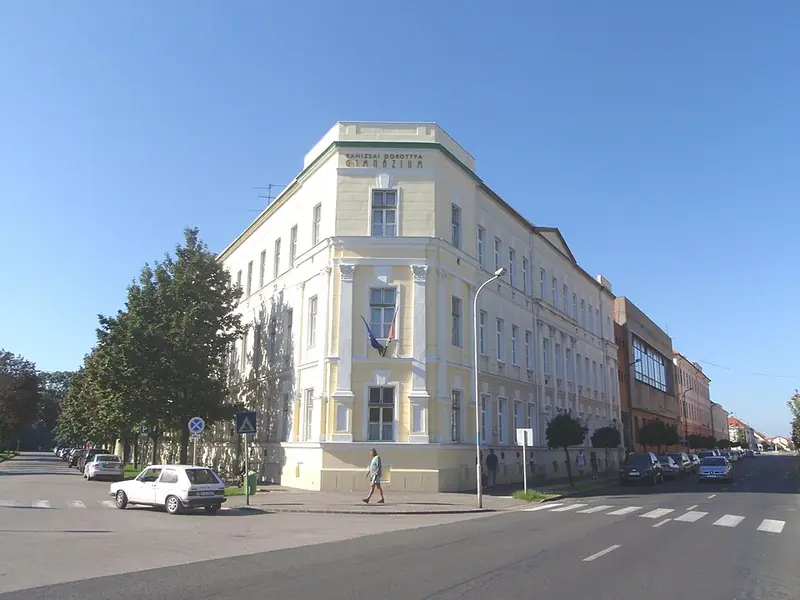 Szombathelyi Kanizsai Dorottya Gimnázium épülete